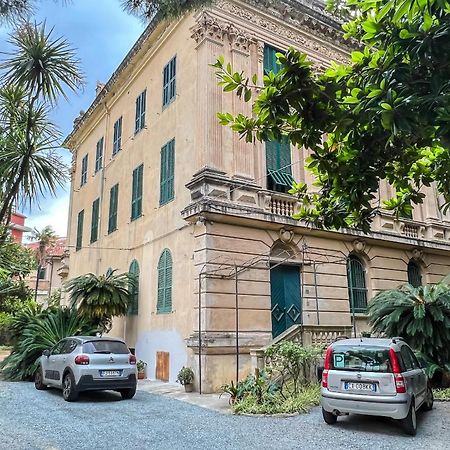 Appartamenti In Villa Del '900 Varazze Exteriör bild