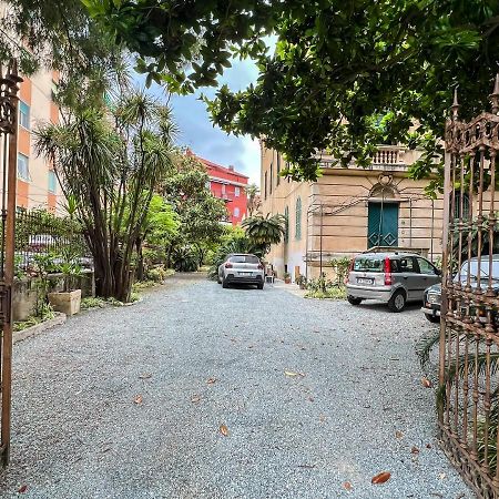 Appartamenti In Villa Del '900 Varazze Exteriör bild