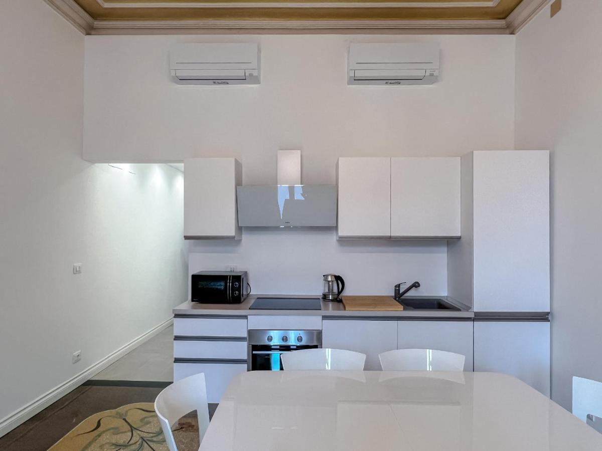 Appartamenti In Villa Del '900 Varazze Exteriör bild