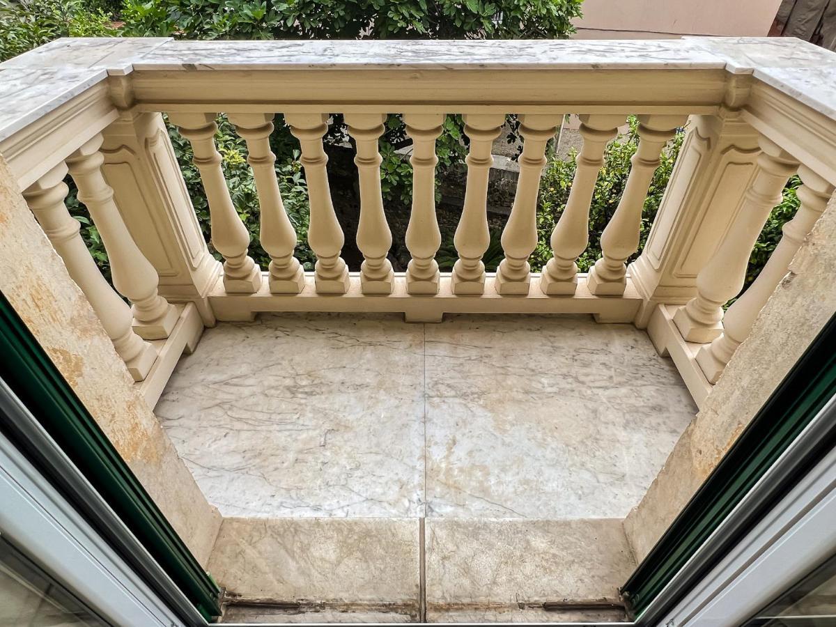 Appartamenti In Villa Del '900 Varazze Exteriör bild